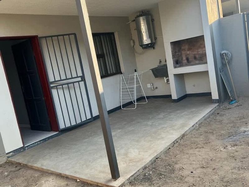 FLAT FOR SALE📍 Middle Crest -Rocky Crest - Photo 4