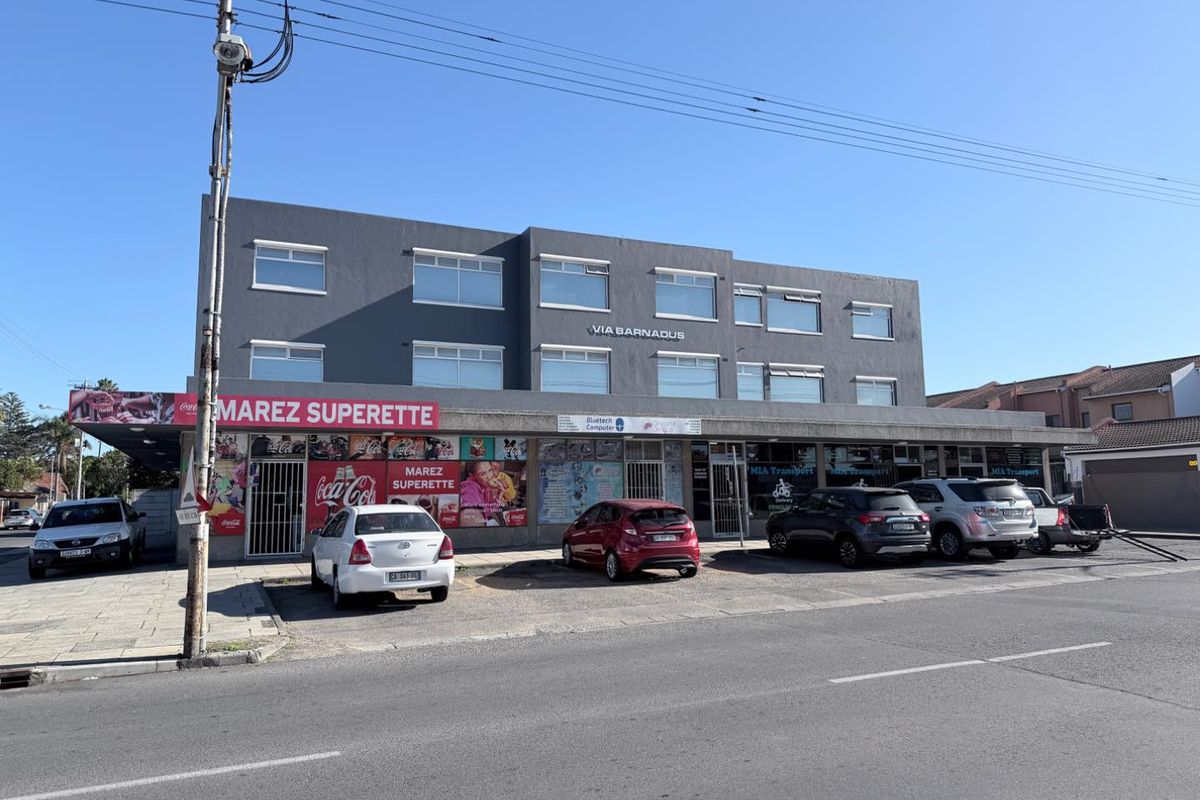 Retail in The Heart of Oakdale - Photo 5