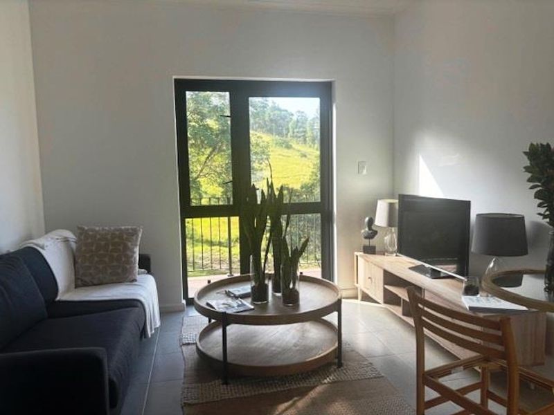 2 Bedroom Apartment for rent at The Woods Estate. - Photo 3