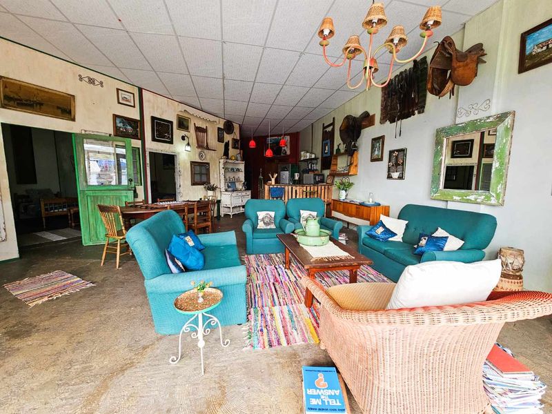 Ground floor unit with business rights for sale in Stilbaai Oos - Photo 3