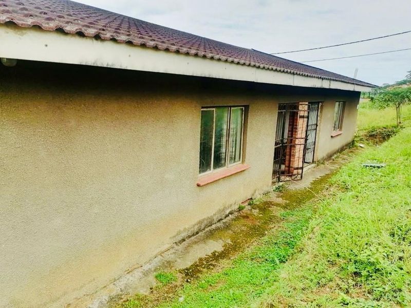 Investment Potential Awaits in Umlazi! - Photo 1
