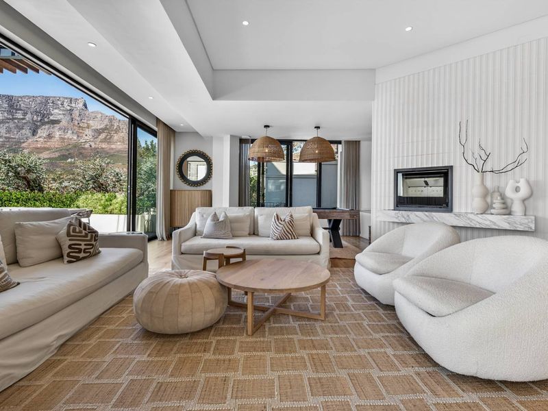 Exceptional Designer Home with Iconic Table Mountain Views - Photo 2