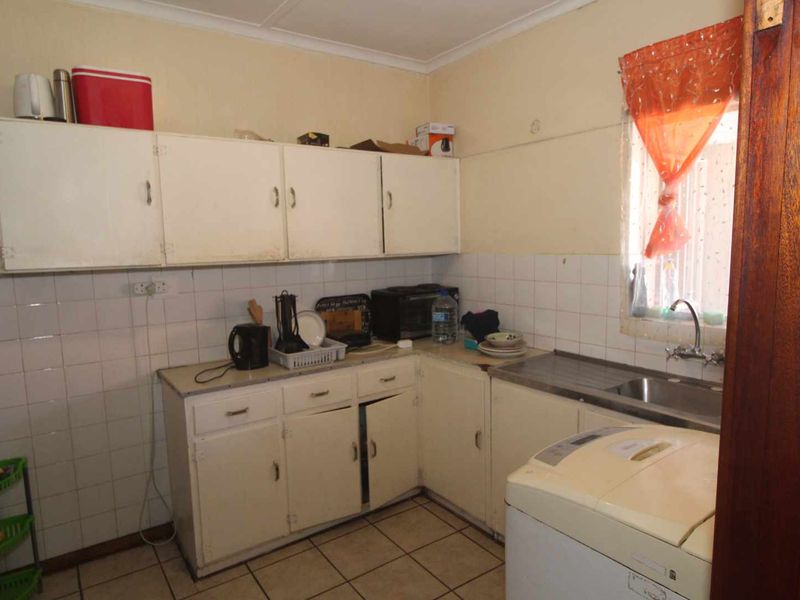 Central Location & Comfort: The Ultimate Combo! - Photo 4