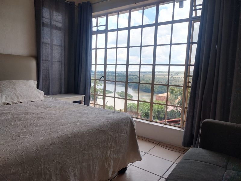 3 BEDROOM HOME FOR SALE IN VAALOEWER!!! - Photo 6