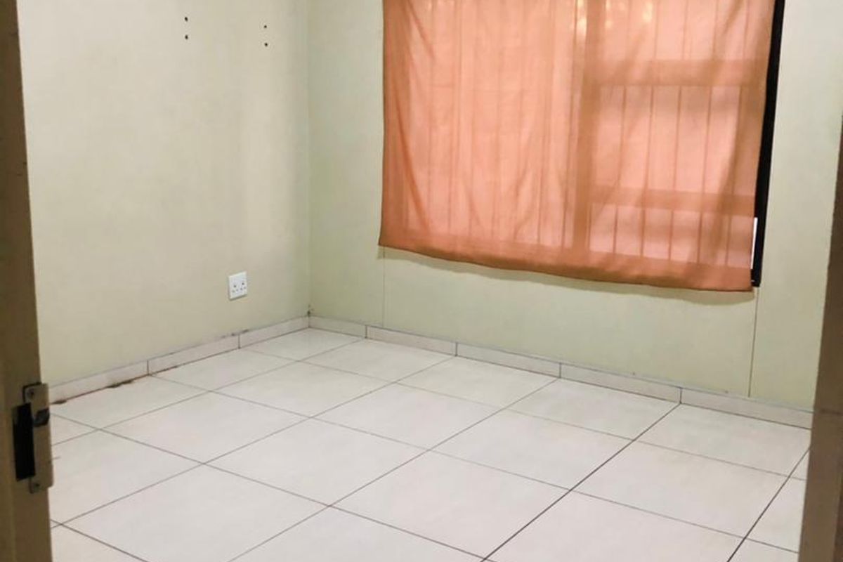 House for sale - Photo 3