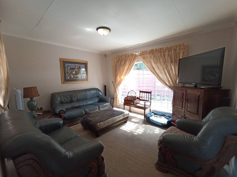 Prime Development Opportunity in Ferndale | 4015m2 | Sole Mandate - Photo 2