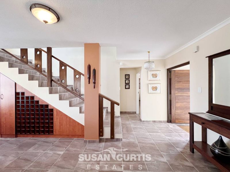 READY TO MOVE IN! - Photo 8