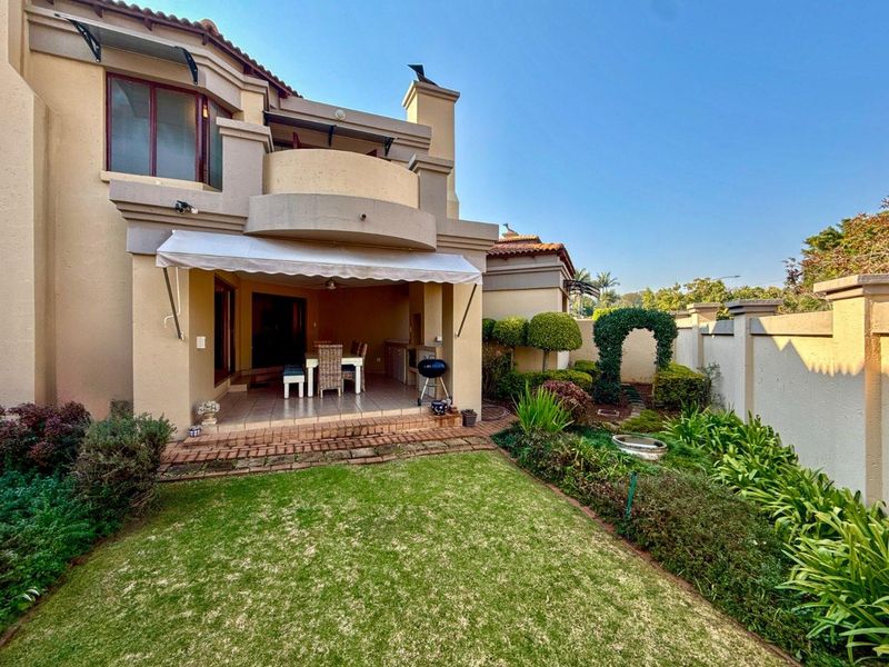 Perfectly Located House, Move-In Ready - Photo 2