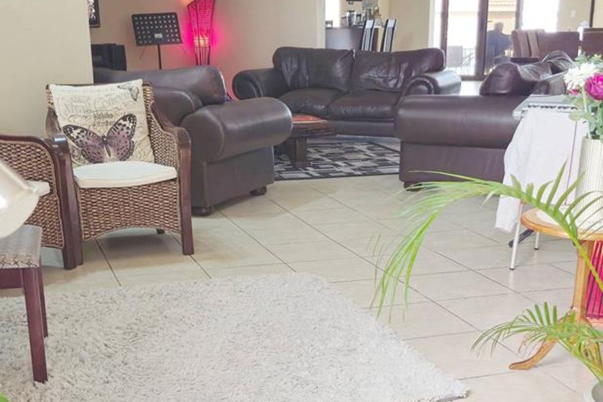 Walvis bay- For Sale- N$8 950 000 - Photo 5
