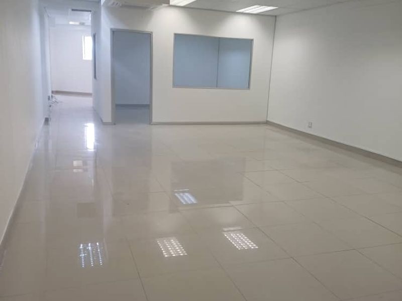 Office to rent in Southern Industrial - Photo 1