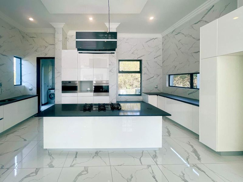 Experience The Lifestyle In Steyn City - Photo 8