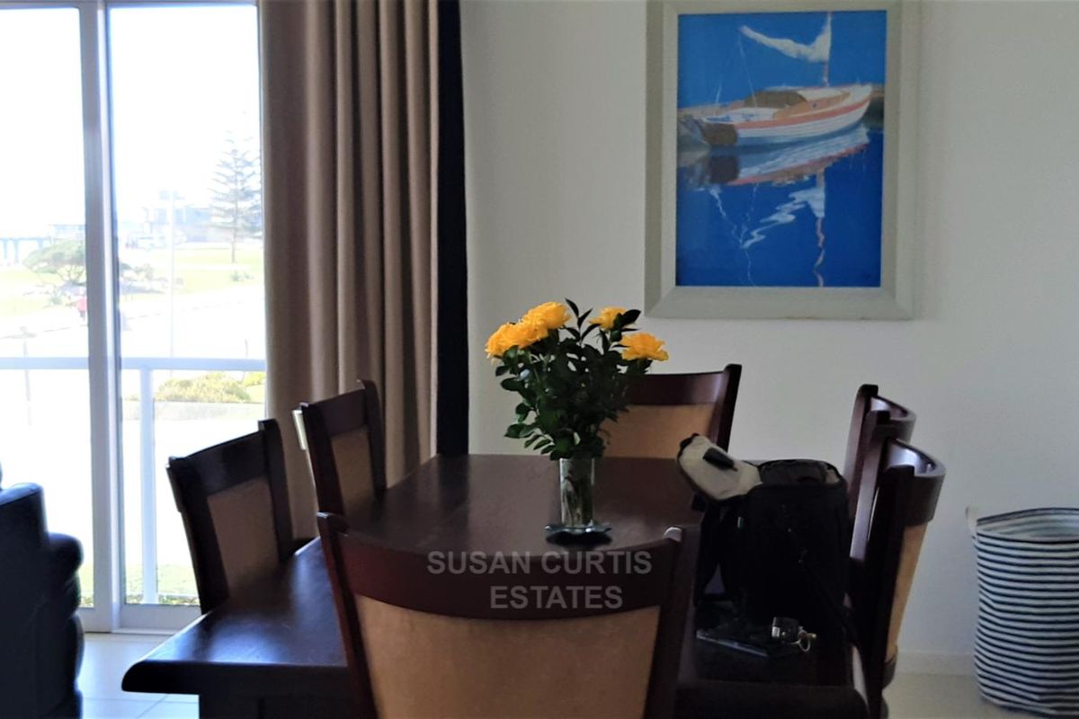 Modern Fully furnished apartment with a stunning view - Photo 3