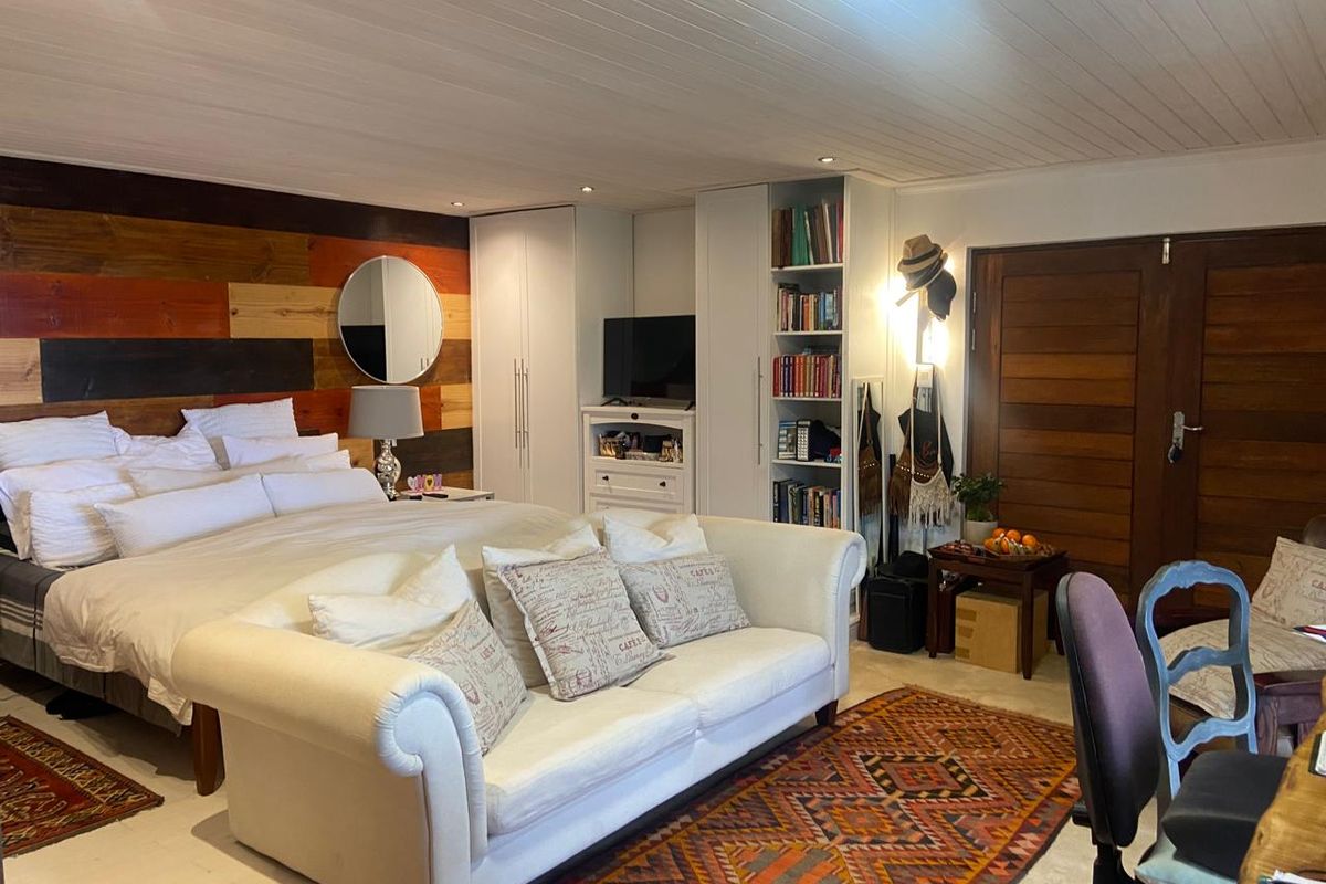 STUDIO IN GLENCAIRN HEIGHTS - Photo 4