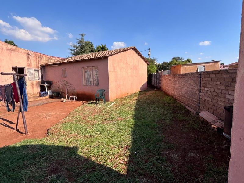 BARGAIN HOME - Photo 8