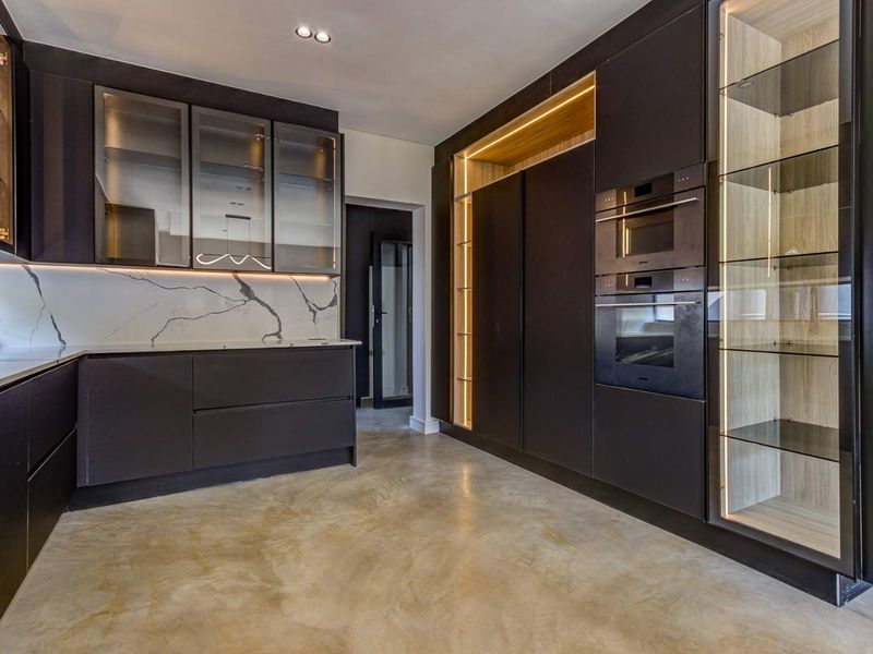 EXQUISITE DOUBLE STOREY HOME - Photo 8