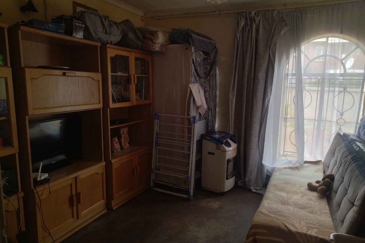 2 bedrooms house for sale in Mabopane M - Photo 2