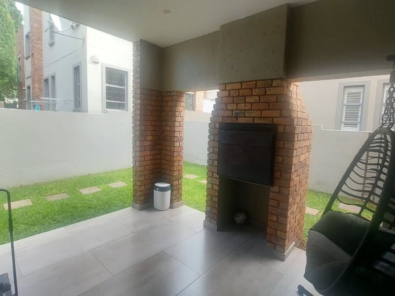 Double-Story Delight in Secure Estate! - Photo 10