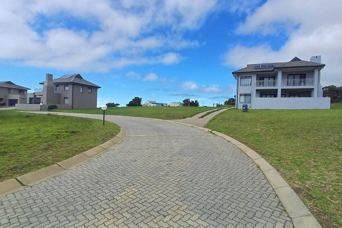 Stunning level stand perched at the top of THE VILLAGE COASTAL ESTATE - Photo 2