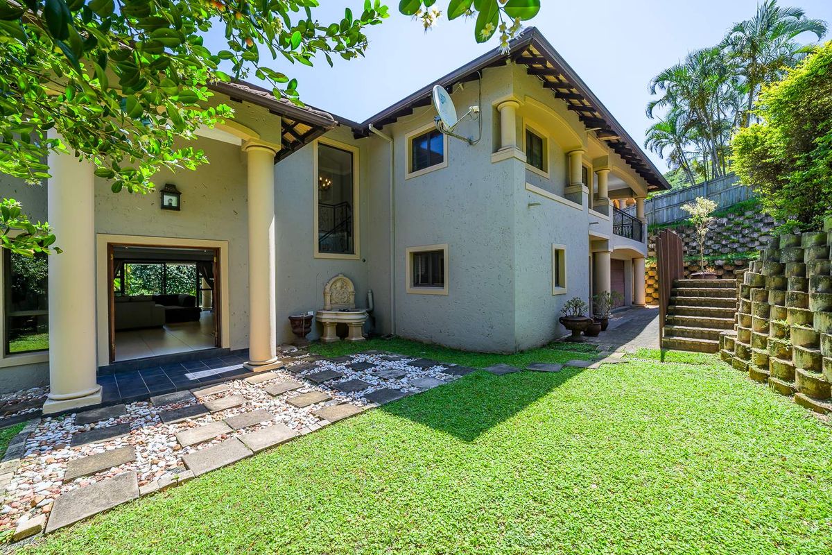 Hendra Estates - Secure Estate Living! 5 Bedroom Home For Rent In Security Estate In La Lucia! - Photo 4