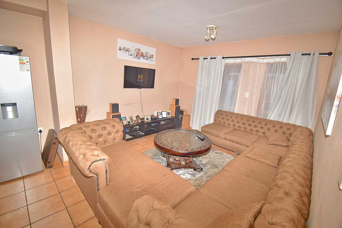 Ground floor unit - Photo 3