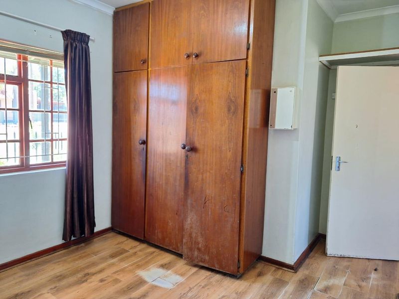 Fire the landlord! - Photo 9