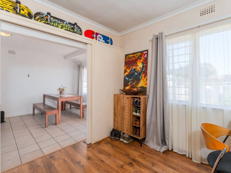 Spacious Family Home with Large Grounds in Montague Gifts, Lotus River - Photo 8