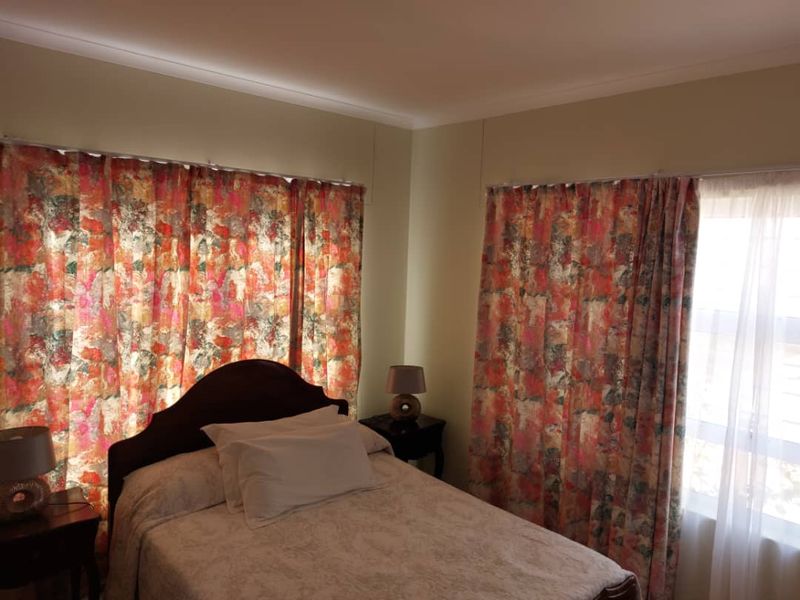 FOR SALE- 3 BEDROOM HOUSE IN EXTENTION 10, HENTIES BAY, NAMIBIA - Photo 4