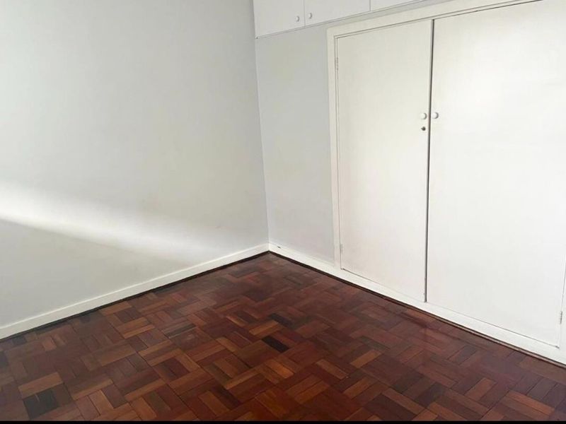 Glenwood Property with Substantial 3,328 sqm Erf and Development Potential - Photo 8