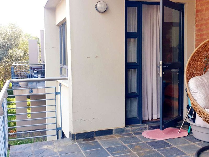 All you can ask for with the price tag to match. - Photo 2