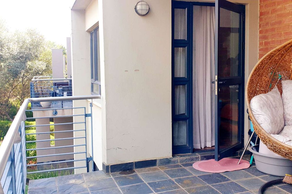 All you can ask for with the price tag to match. - Photo 2