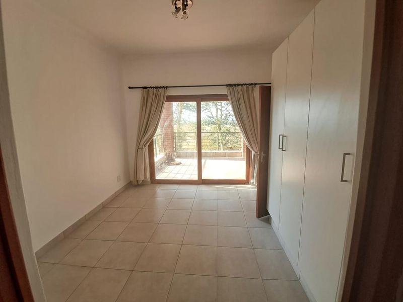 1 Bedroom Apartment for sale - Photo 2