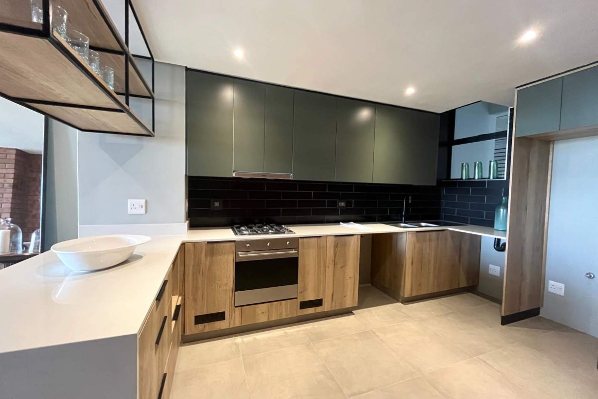 Hendra - Luxury meets convenience , 2 Bedroom at The Kent , La Lucia ! - Photo 2