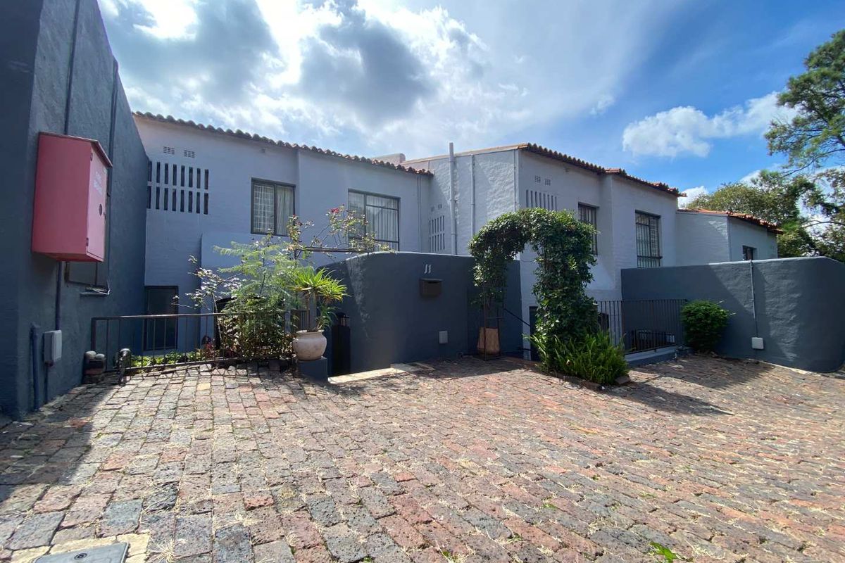 The Best of City Life On Nature's Doorstep - Photo 2