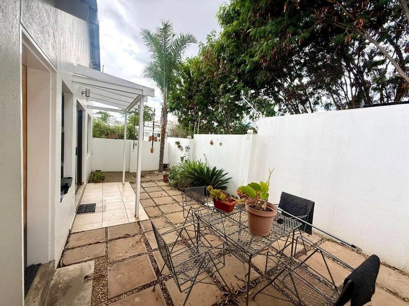 2 Bedroom Townhouse for Sale in Kleine Kuppe - Photo 2