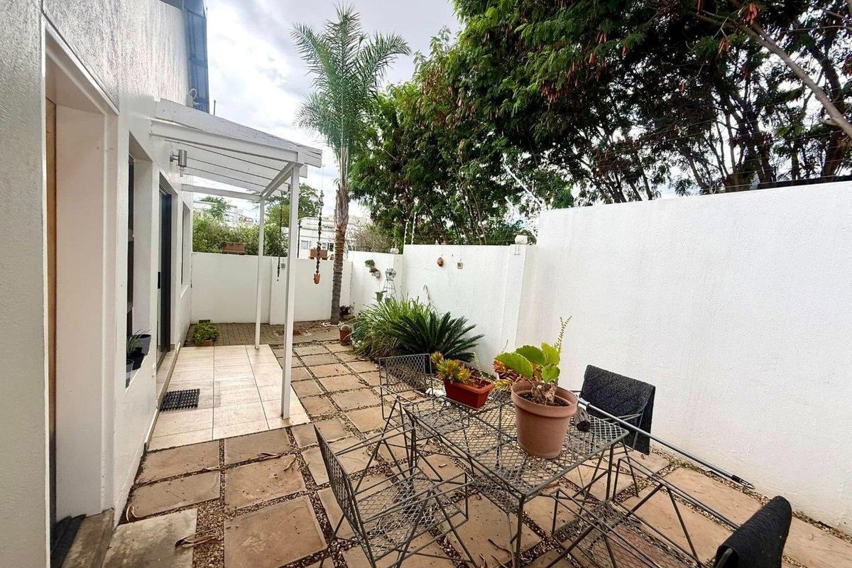 2 Bedroom Townhouse for Sale in Kleine Kuppe - Photo 2