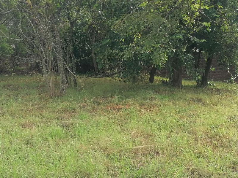 An Expeptional Stand in one of the Security Estate in Mbombela - Photo 2