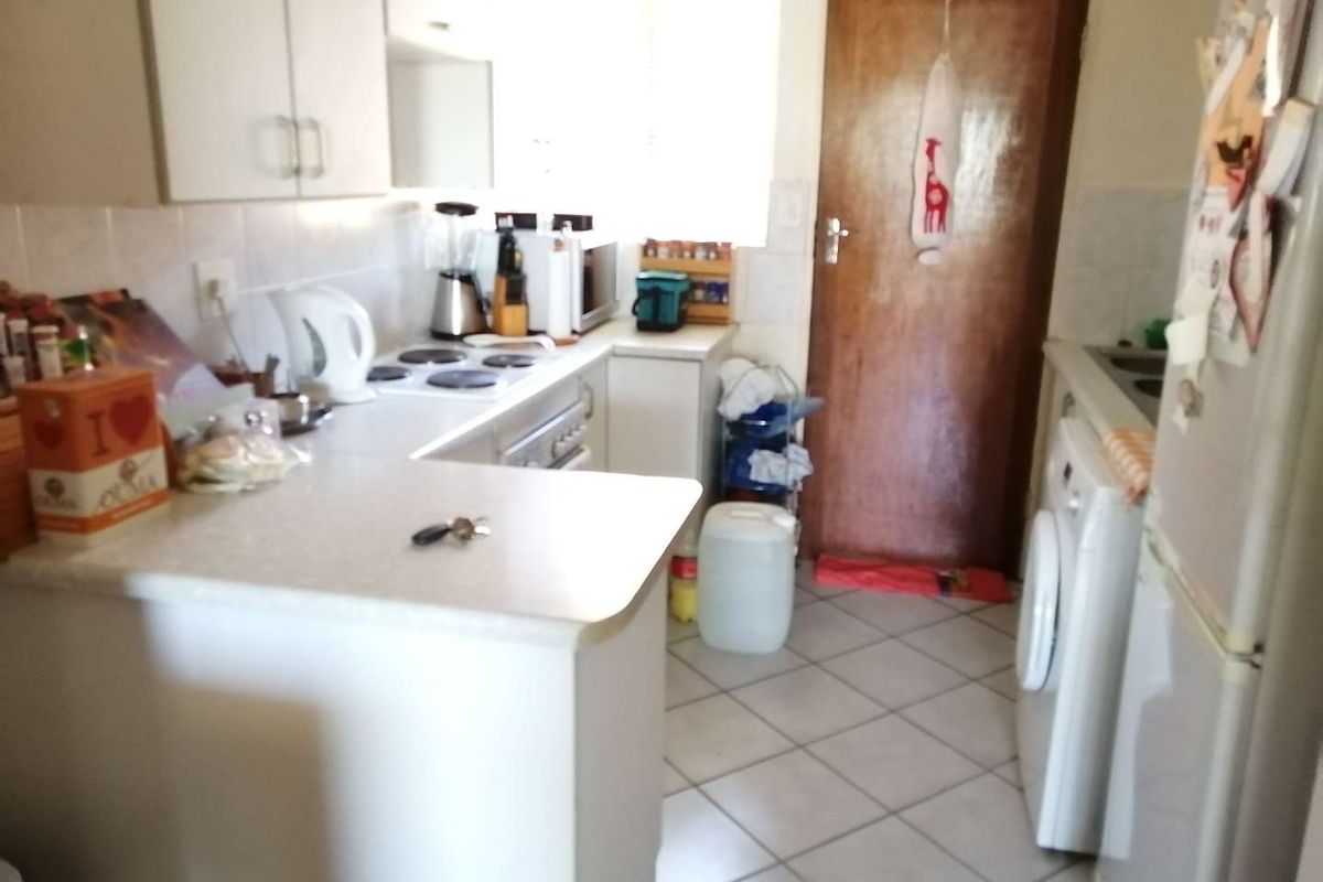 2 Bedroom to rent in LAKEVIEW - Photo 2