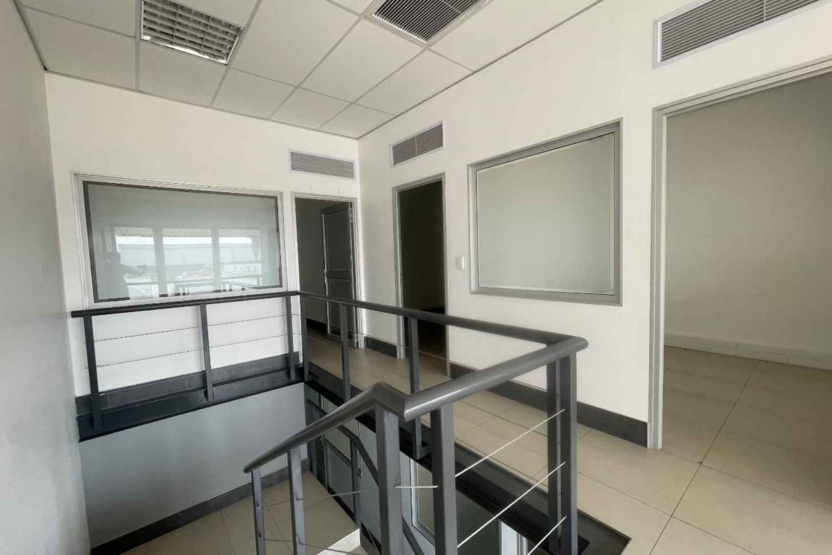 FOR SALE📍NORTHERN INDUSTRIAL, WINDHOEK - Photo 3