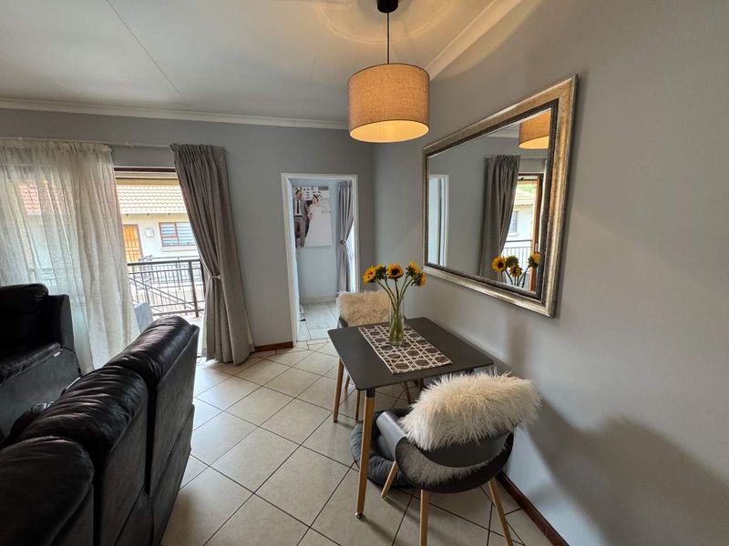 Elegant & Move-in-Ready First Floor Gem! - Photo 5