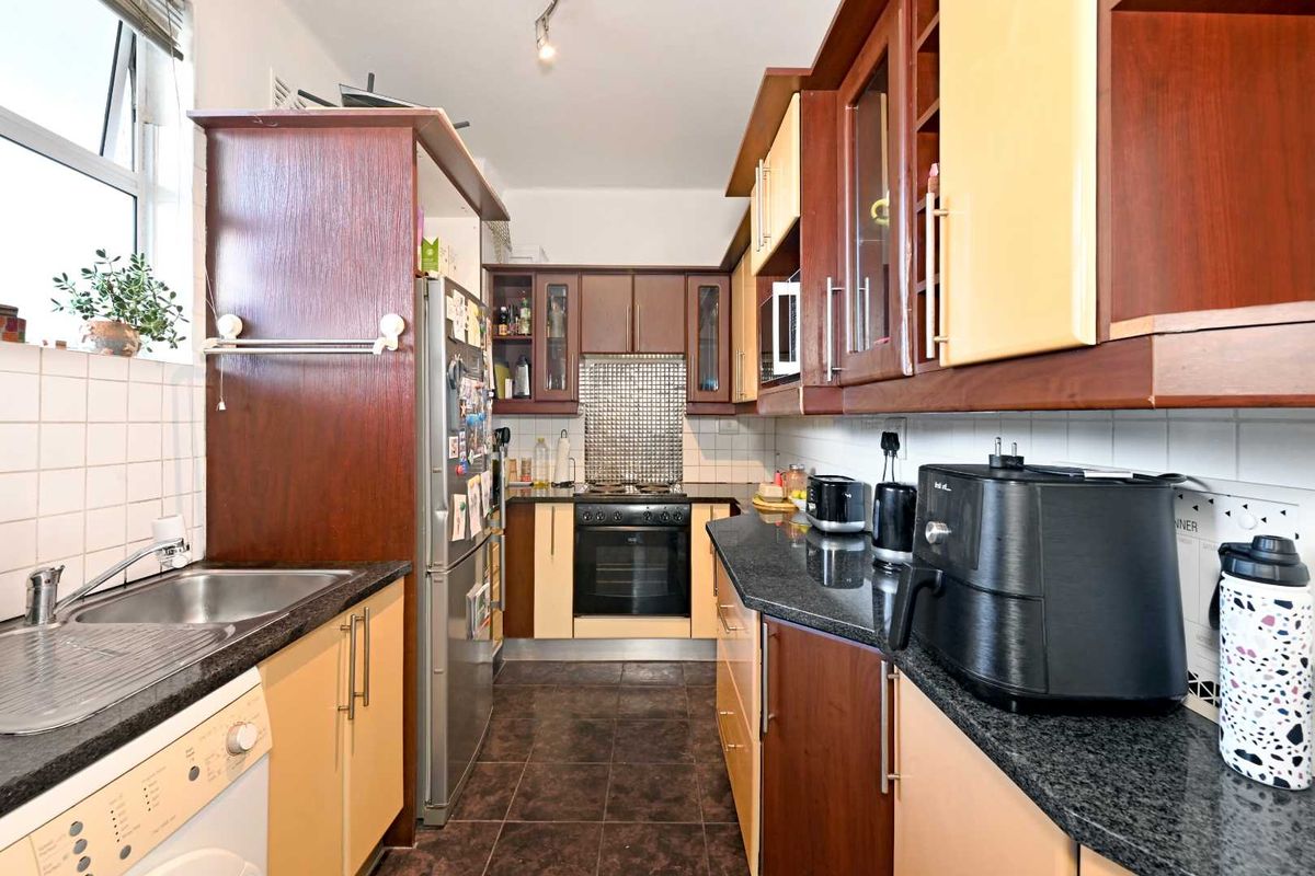 Classic Charm Meets Opportunity in the Heart of Green Point - Photo 3