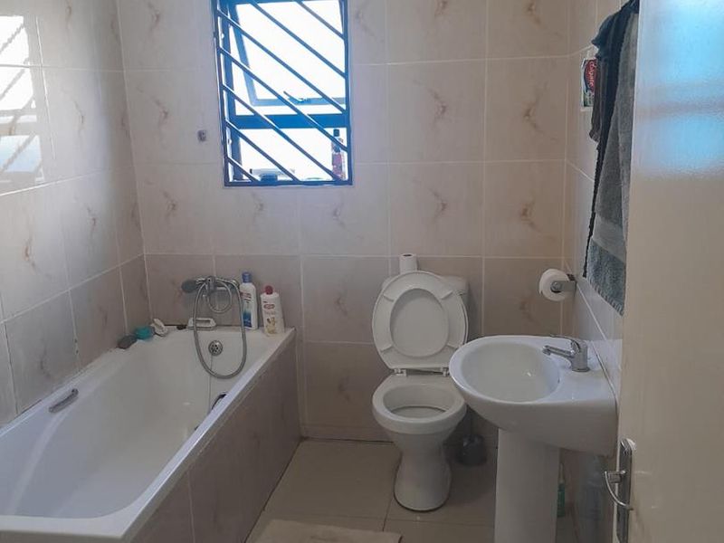 3-BEDROOM FAMILY HOME FOR SALE | OSONA VILLAGE - Photo 5
