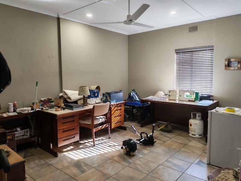 Prime Business Development Property in Addo - Photo 7