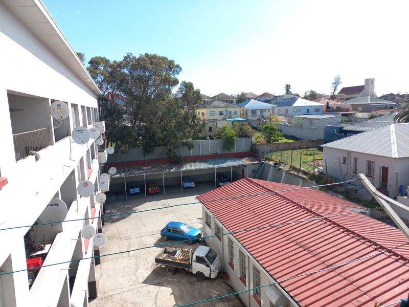 Investment opportunity! Multi-Unit Residential Property with Retail Outlets - Photo 9