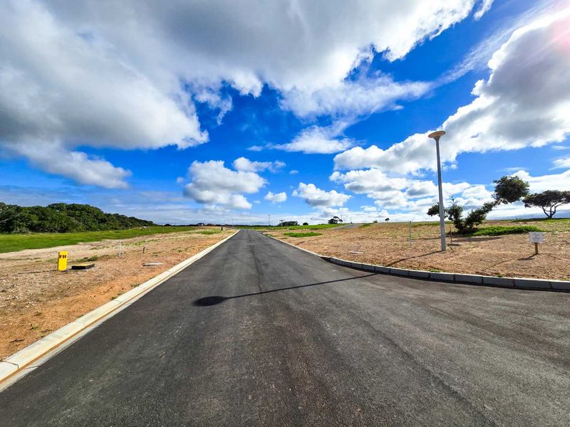 Now is you chance - make your real estate dream a reality! - Photo 2