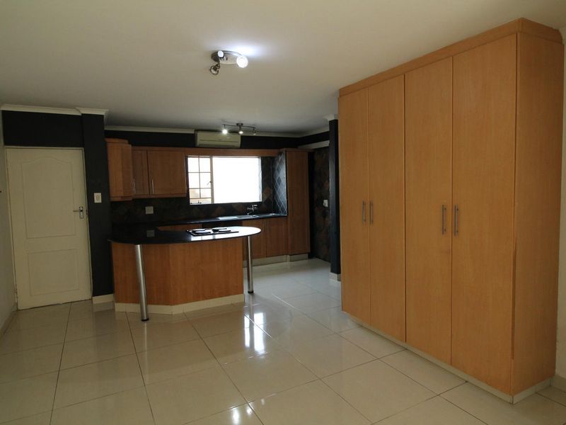2 Bedroom, Ground floor Unit - Photo 9