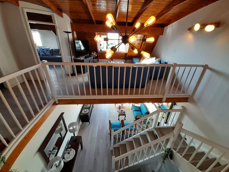 Cosy, Spacious Double Storey Apartment in Central Swakopmund! - Photo 7