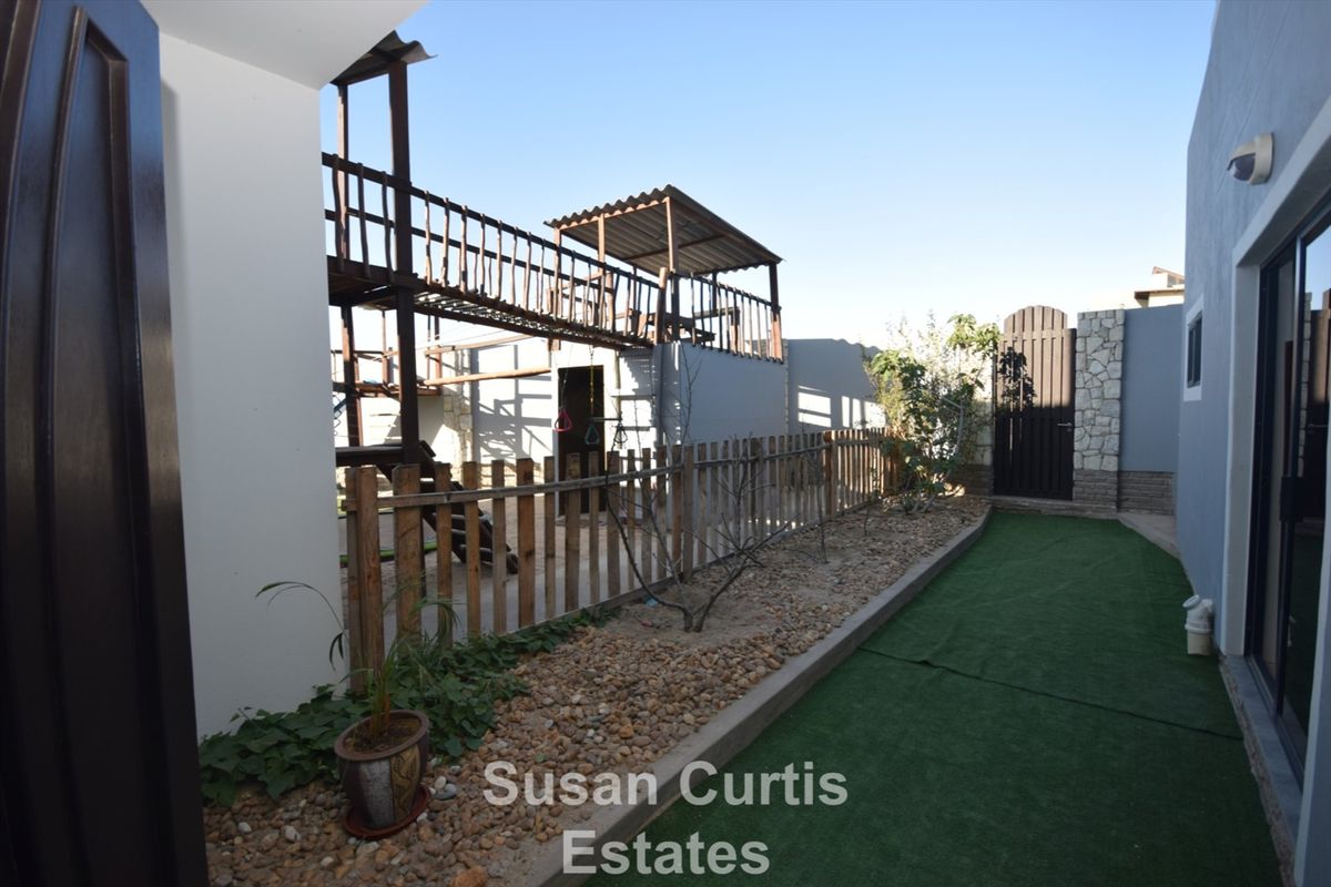 5 bedrooms House in Ocean View - Photo 2