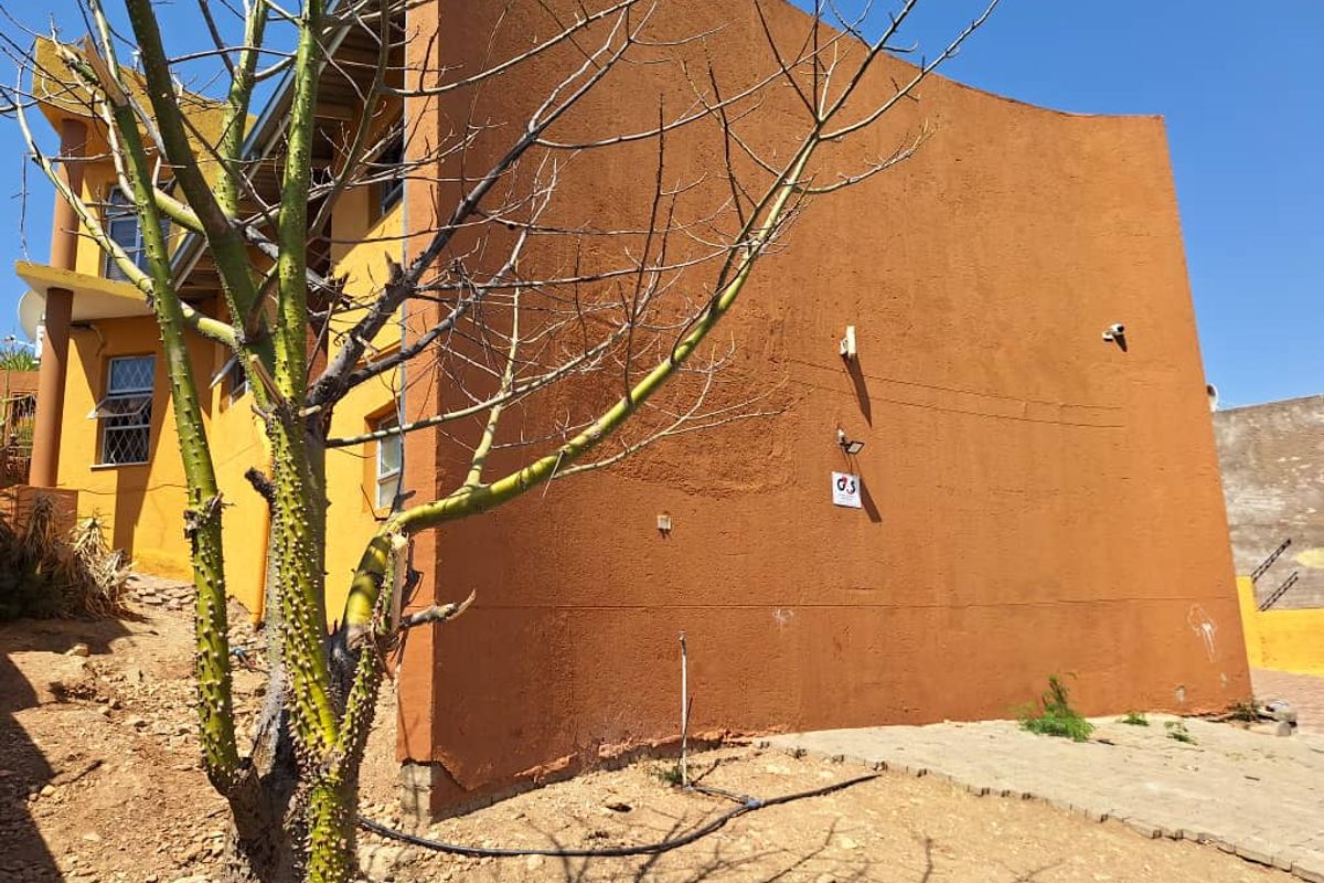 SINGLE STOREY 3 BEDROOM HOUSE FOR SALE IN DORADO PARK - Photo 5