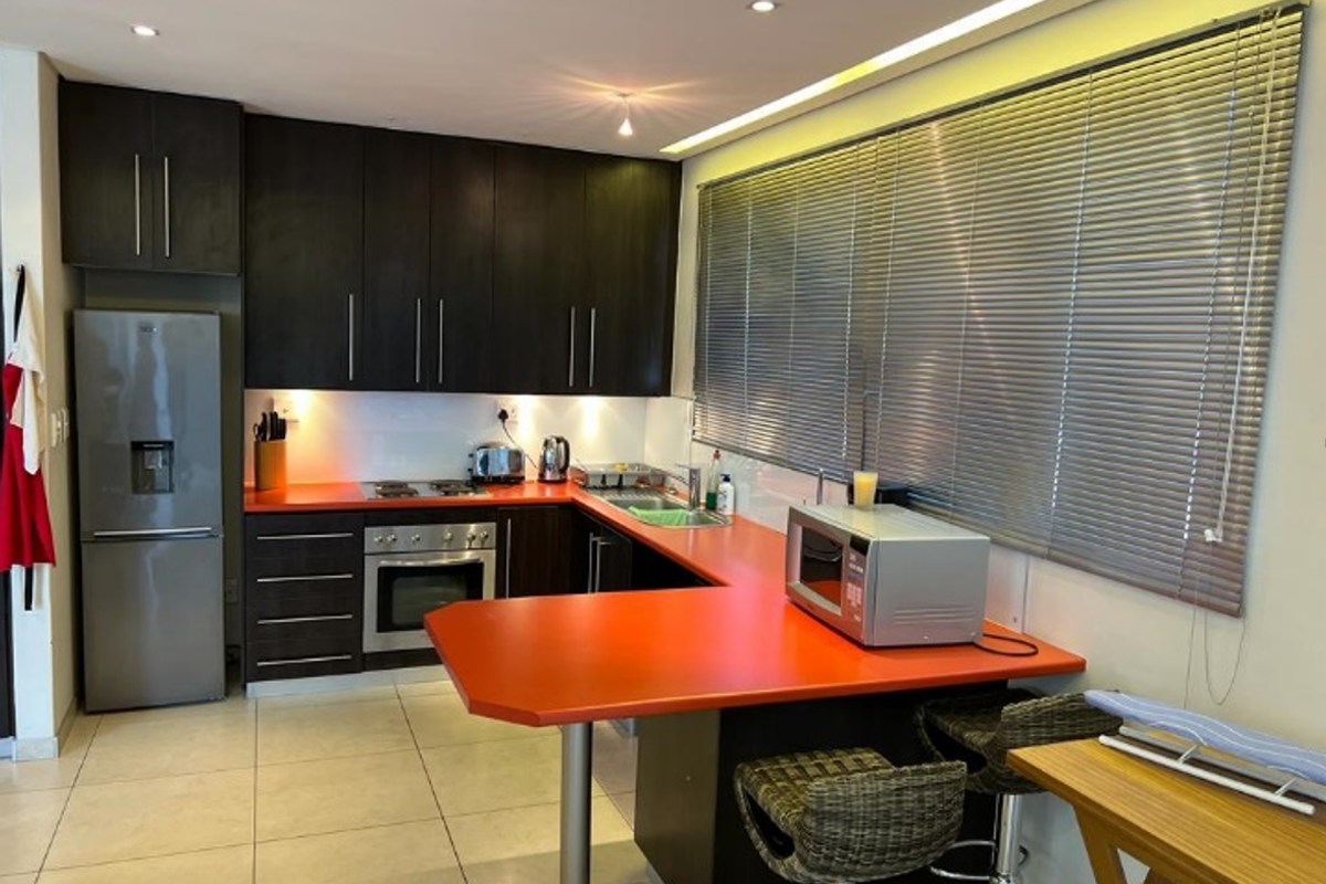 Centrally Located Apartment For Sale - Photo 3