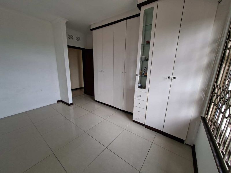 Tranquil 3 -Bedroom house in Reservoir Hills, Durban. - Photo 9